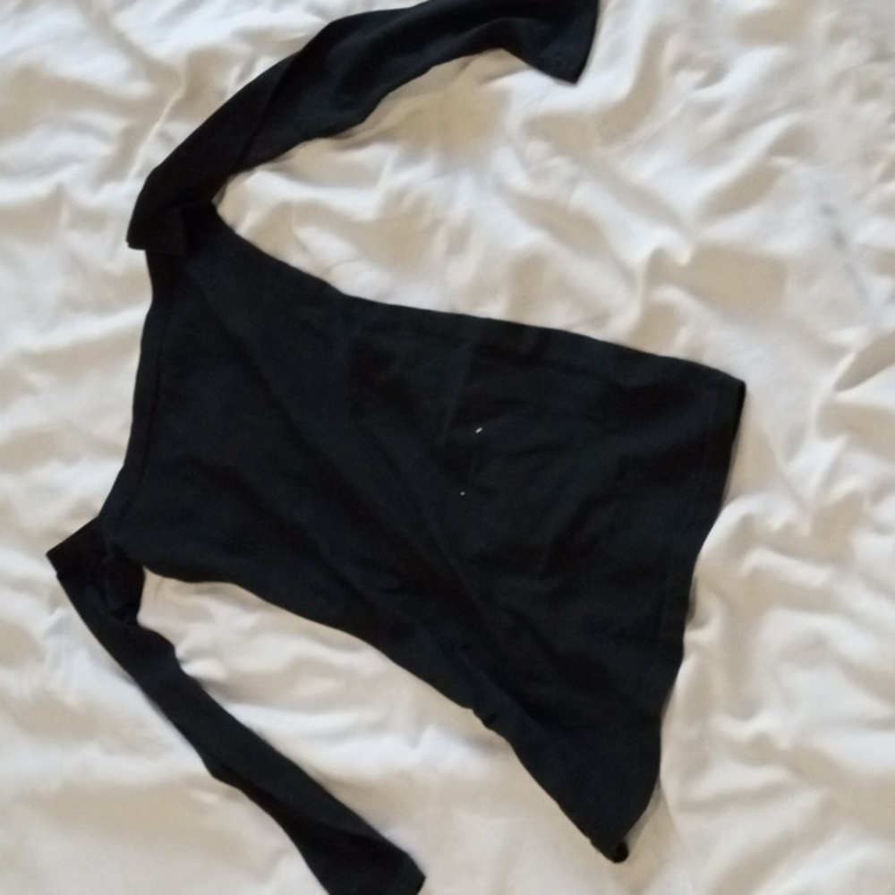 Reveal your shoulders and your sex appeal